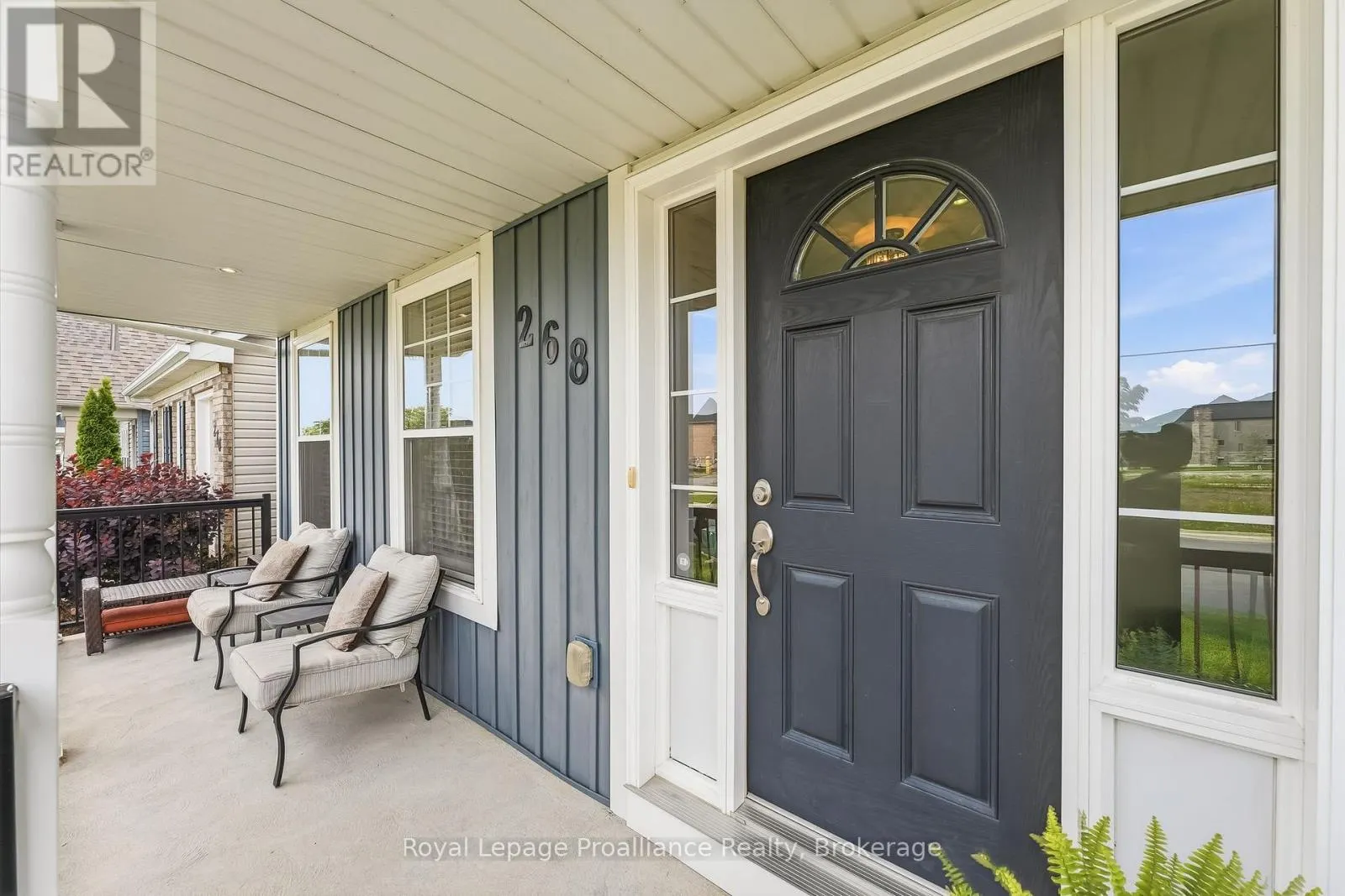 268 STRACHAN STREET
