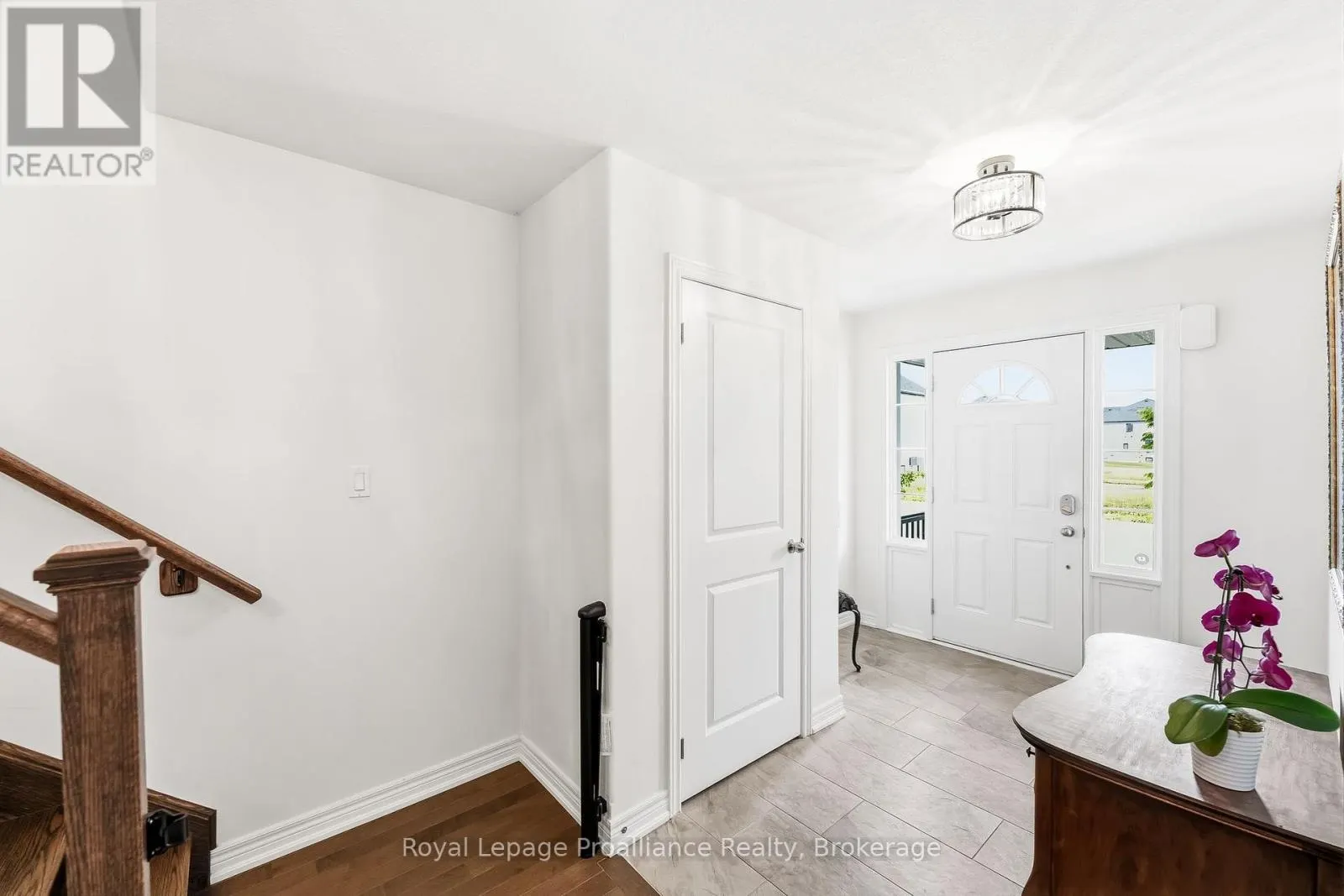 268 STRACHAN STREET