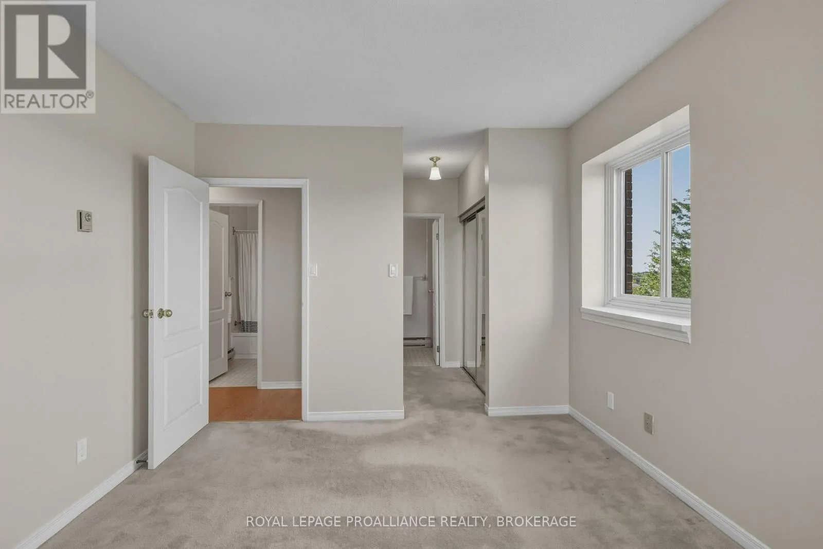 405 - 649 DAVIS DRIVE #405