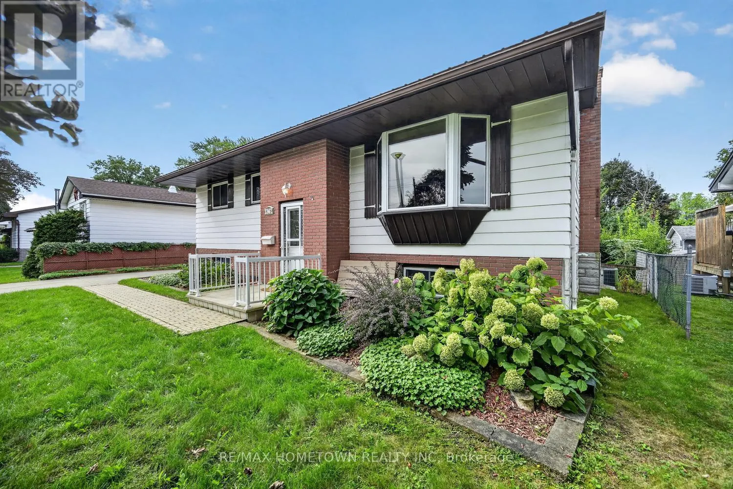 1362 WINDSOR DRIVE