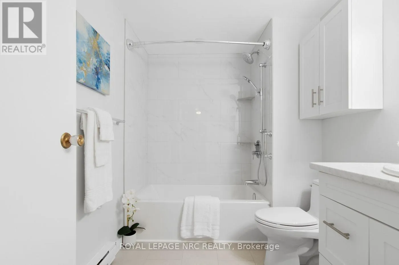 106 - 72 MAIN STREET E #106