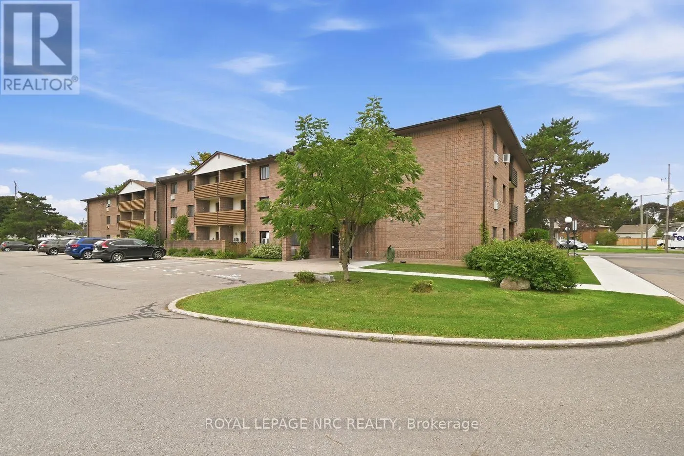 106 - 72 MAIN STREET E #106