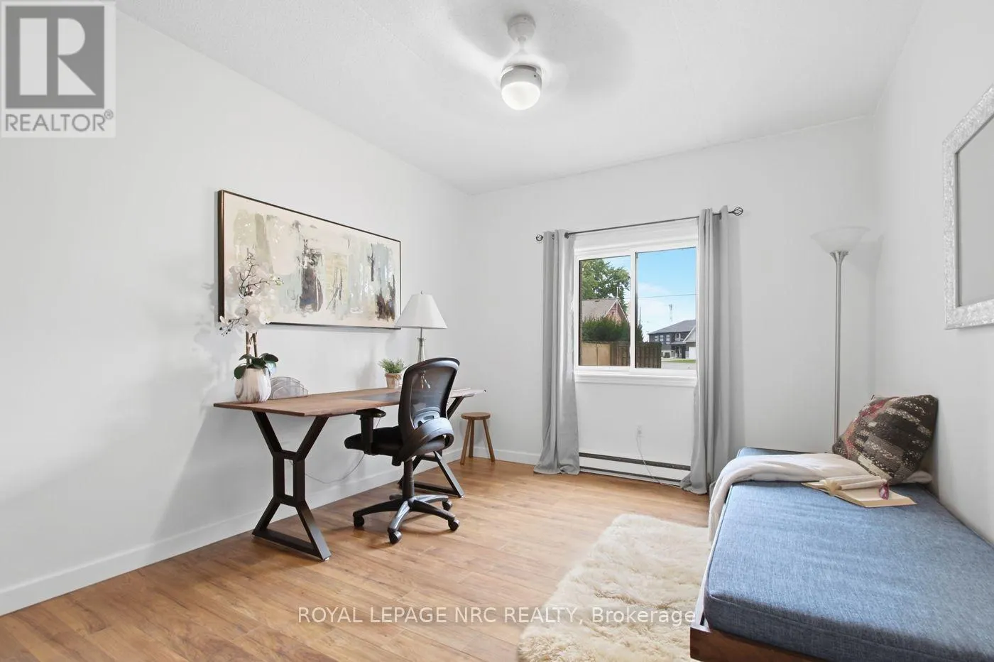 106 - 72 MAIN STREET E #106
