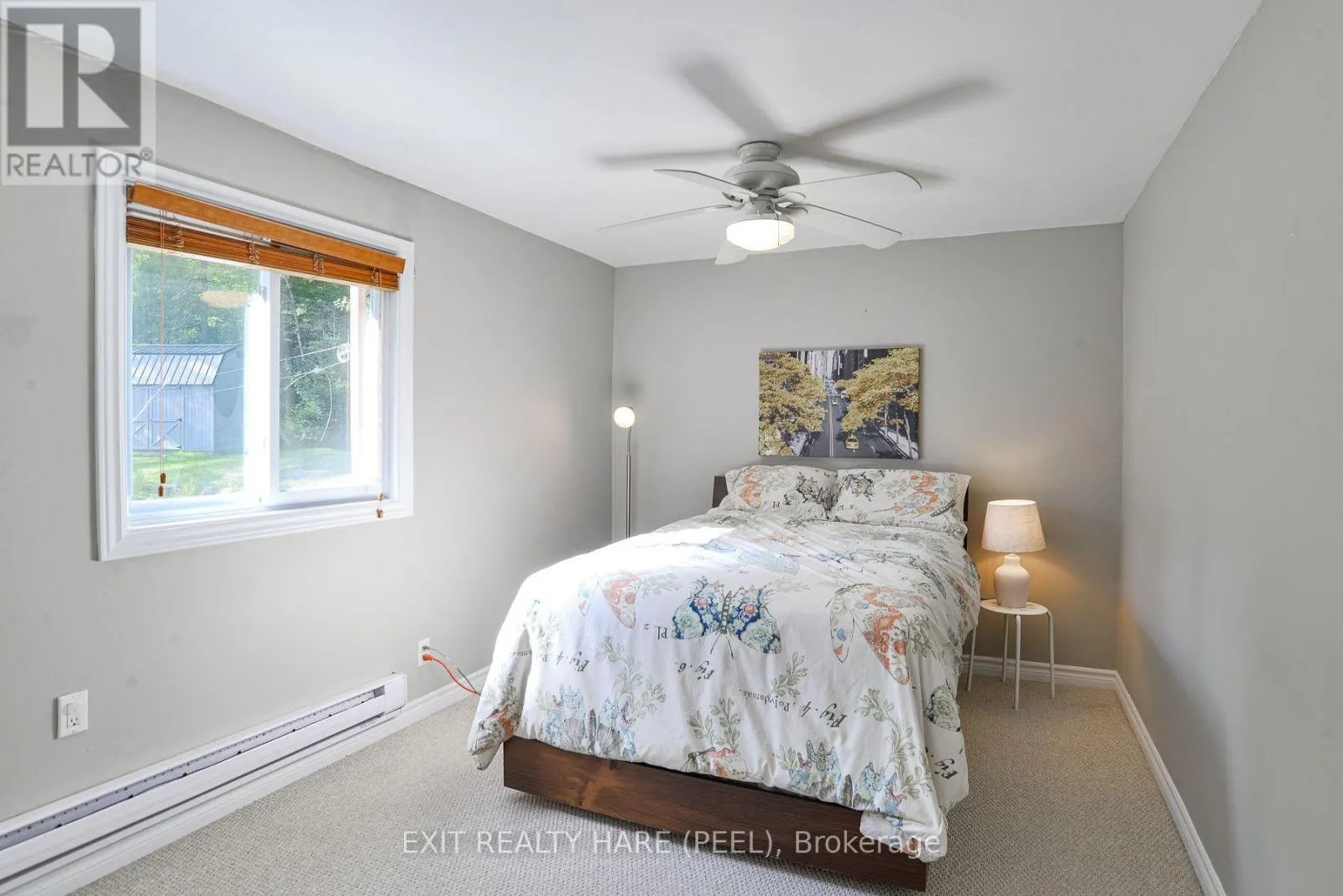 1082 LAMBERT ROAD