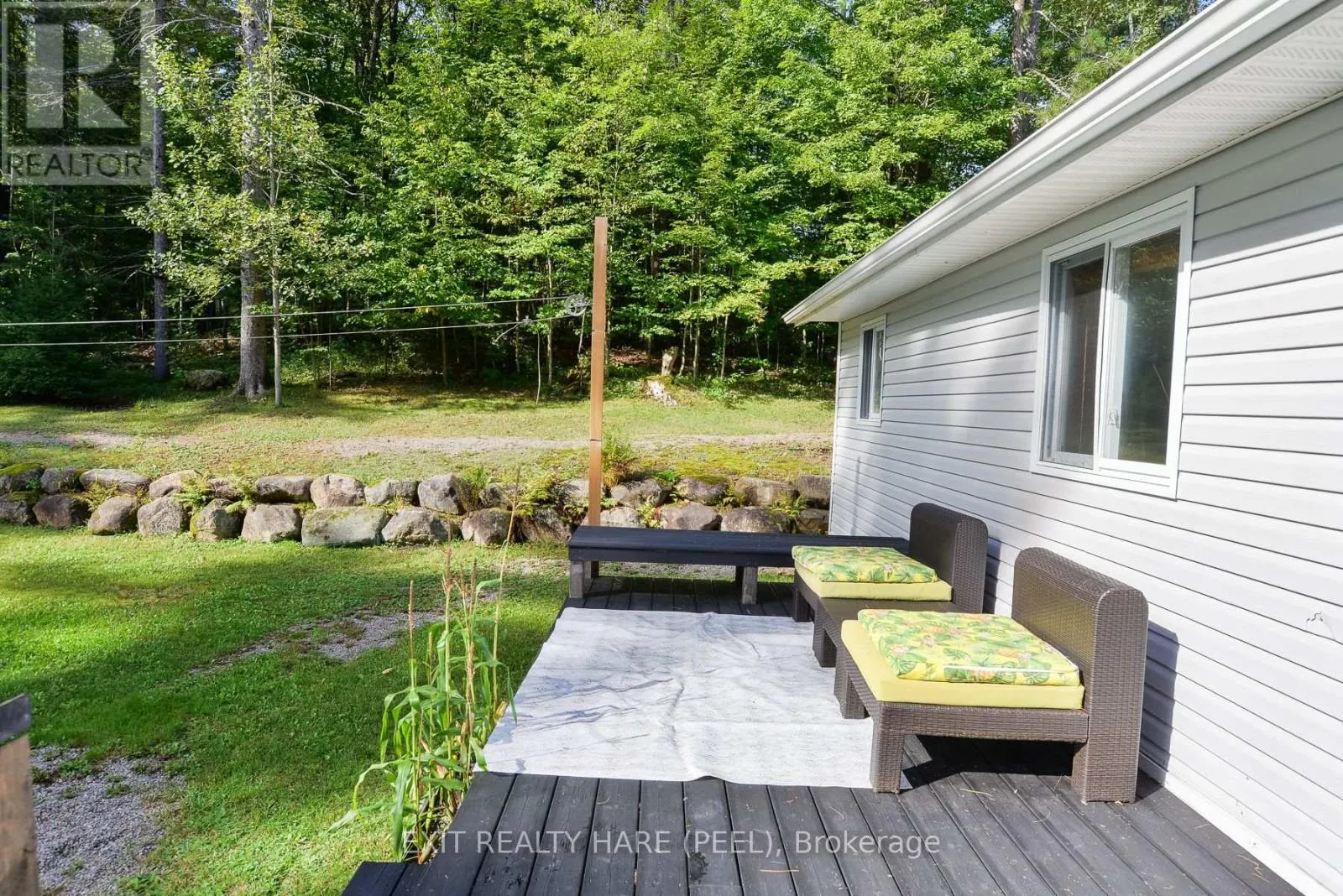 1082 LAMBERT ROAD
