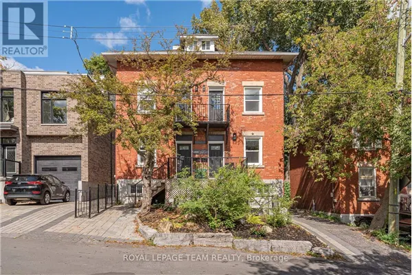 447 - 449 GREEN AVENUE