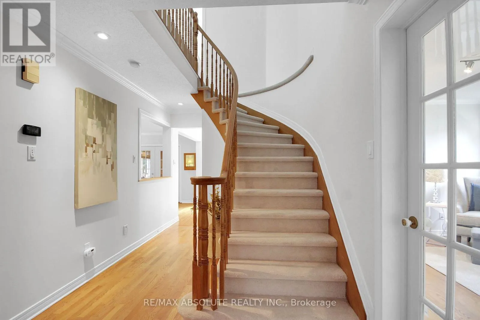 38 FORESTGLADE CRESCENT