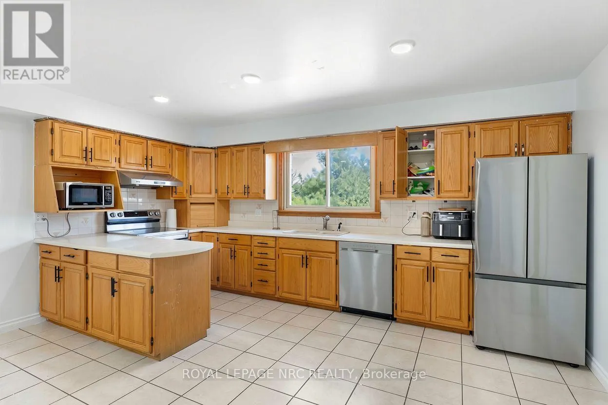 918 CONCESSION 6 ROAD