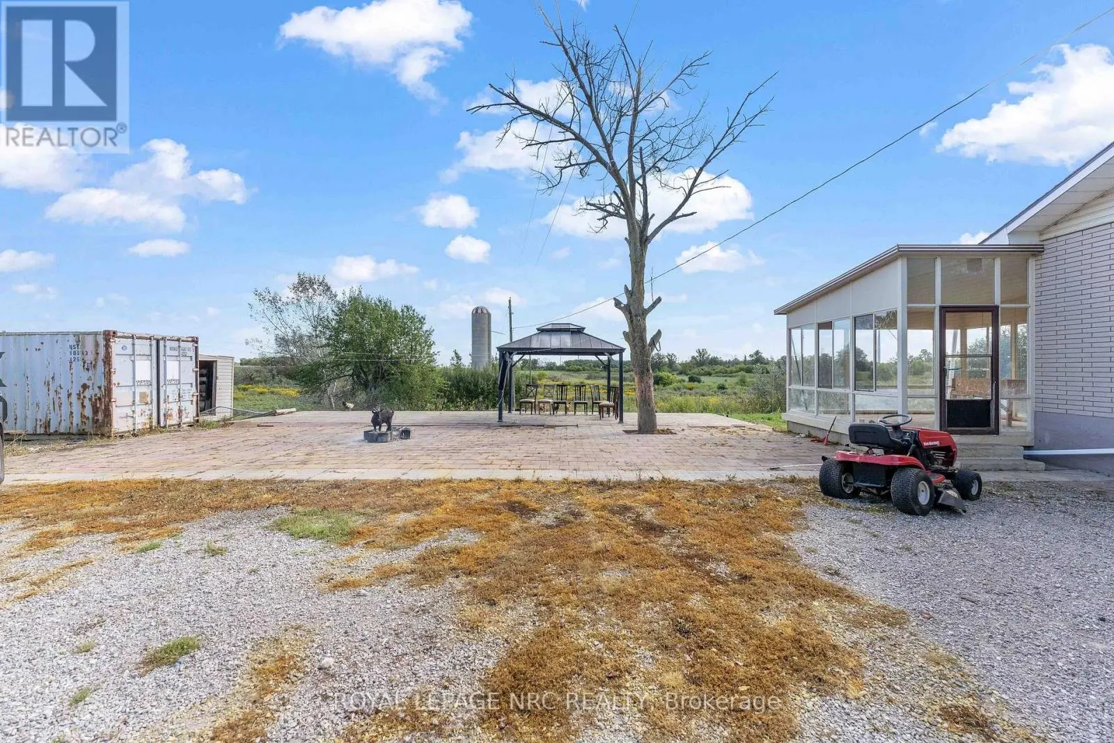 918 CONCESSION 6 ROAD