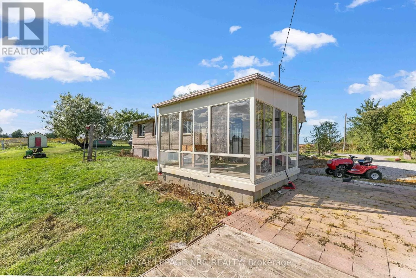 918 CONCESSION 6 ROAD