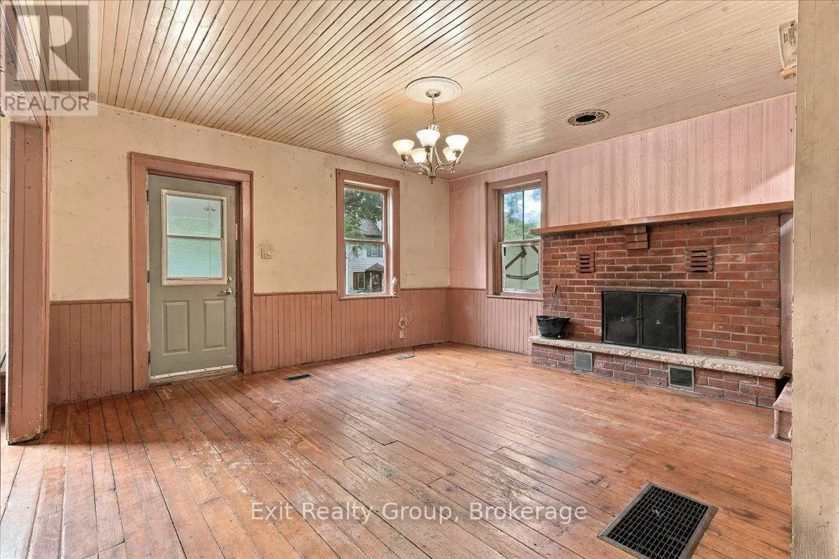 437 DREWERY STREET