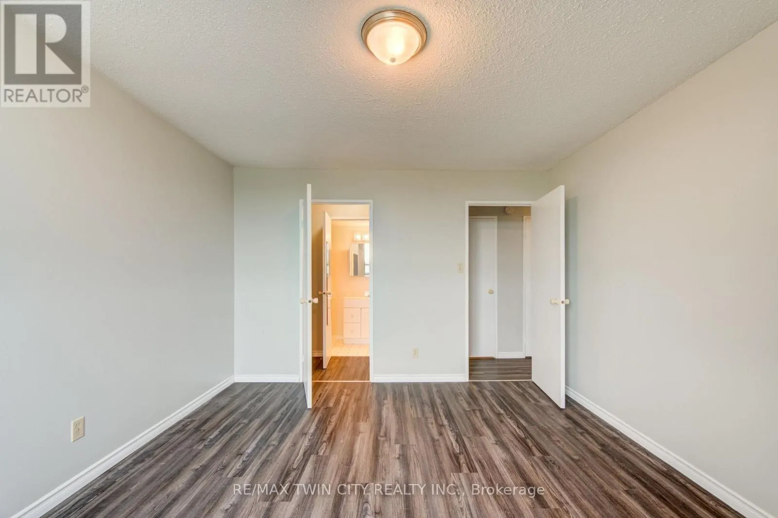 509 - 225 HARVARD PLACE N