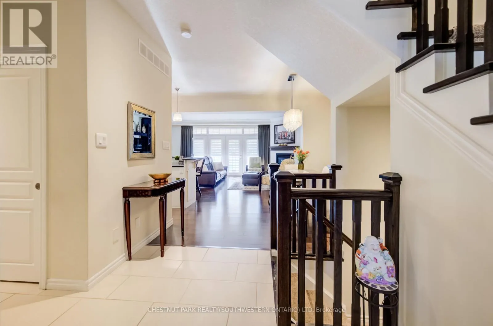 10 - 435 WINCHESTER DRIVE