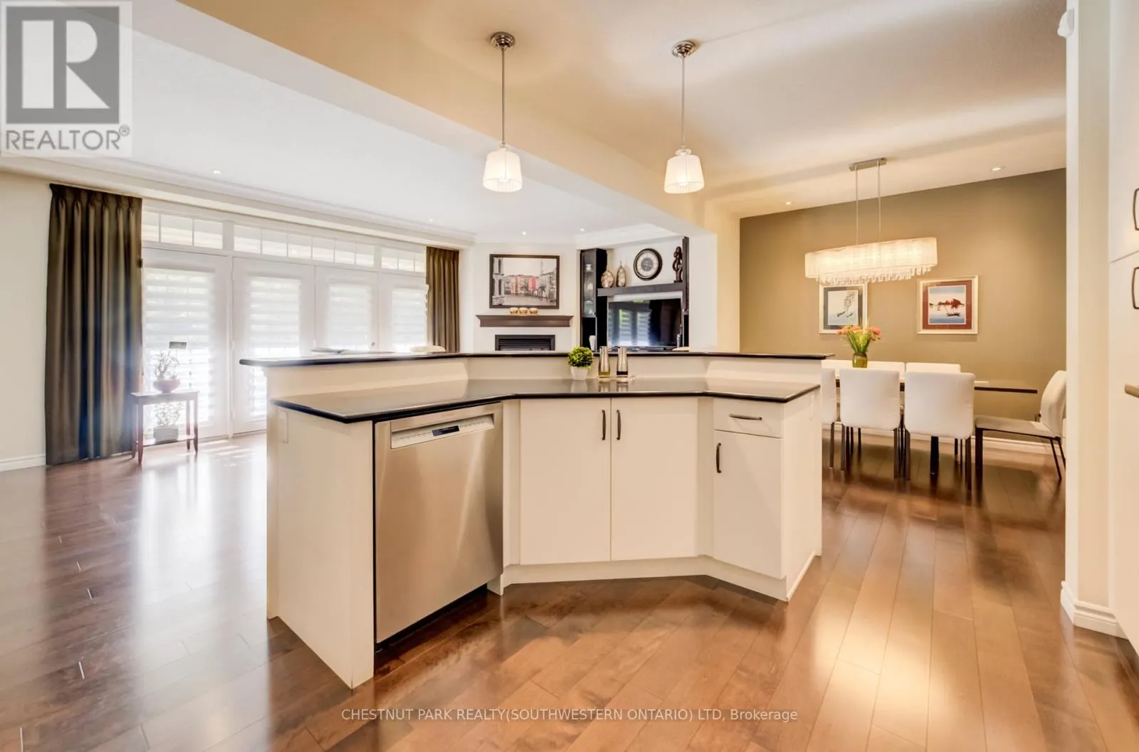 10 - 435 WINCHESTER DRIVE