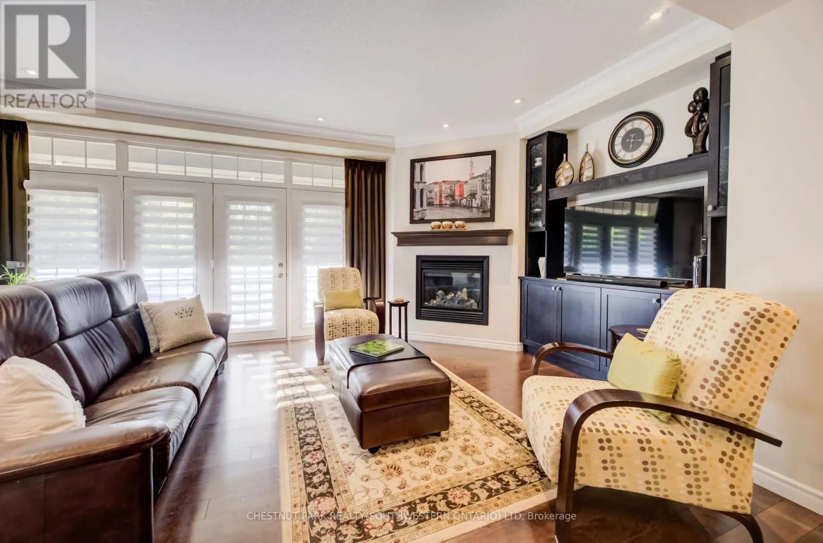 10 - 435 WINCHESTER DRIVE