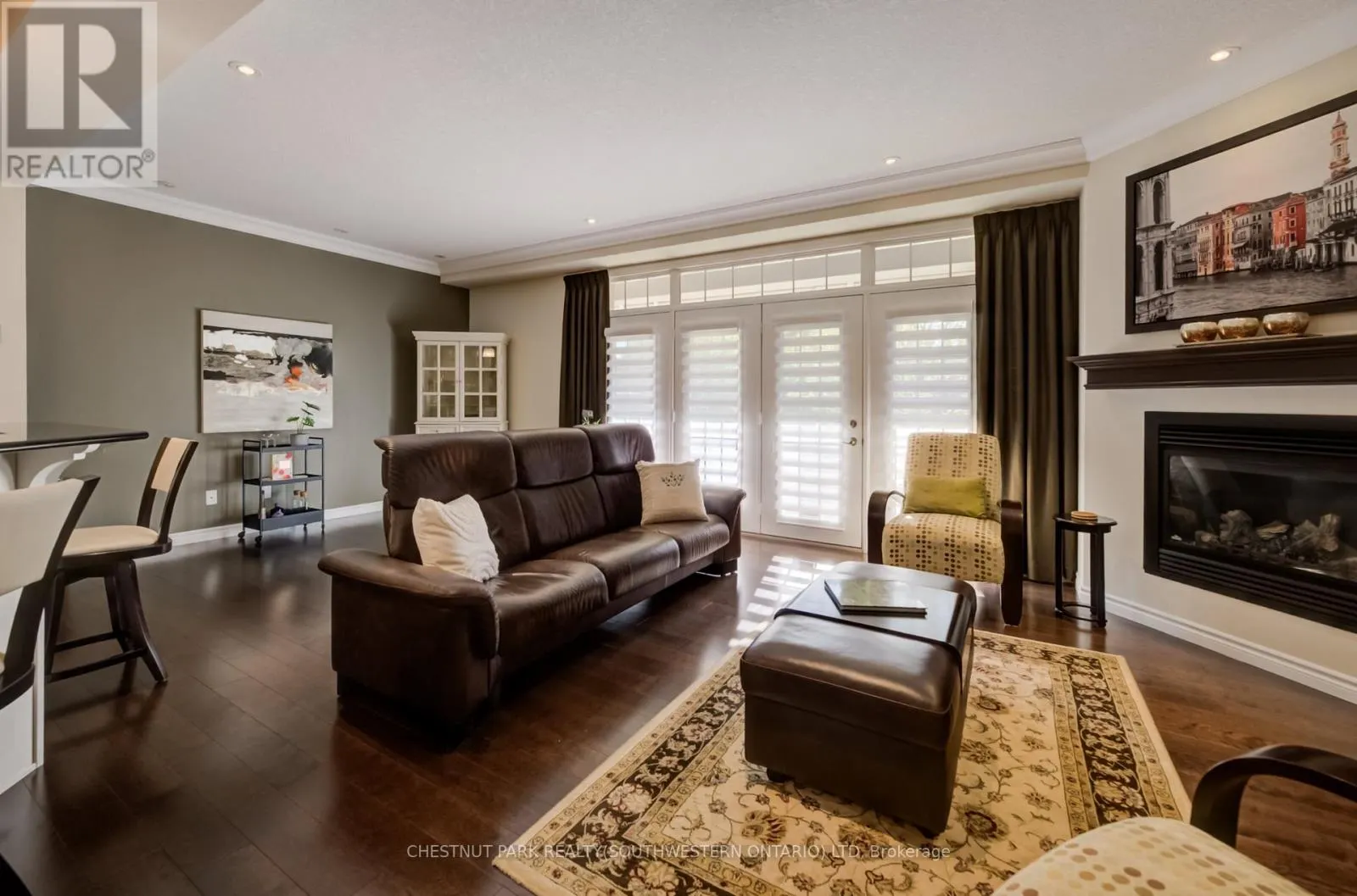 10 - 435 WINCHESTER DRIVE