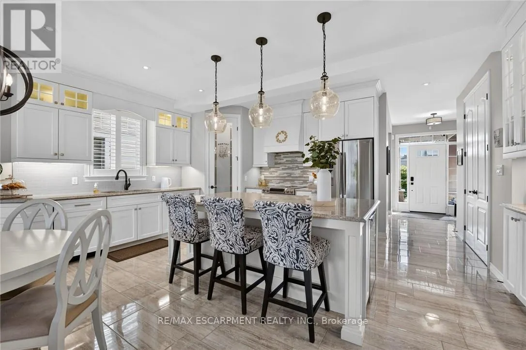 62 FORESTVIEW COURT