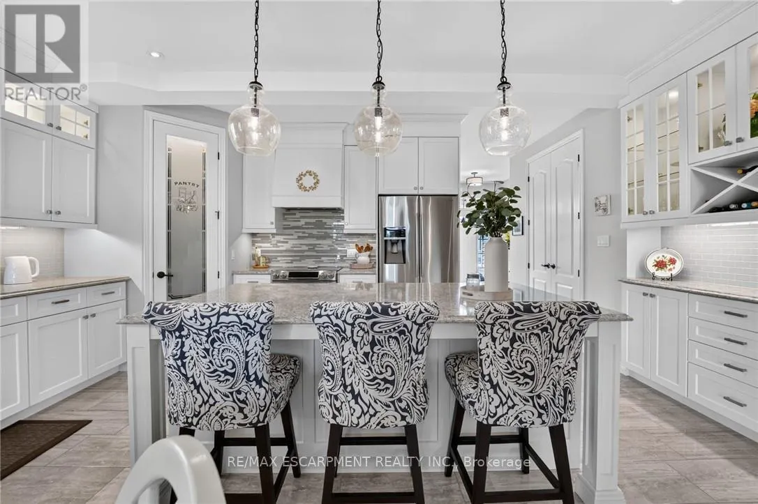 62 FORESTVIEW COURT