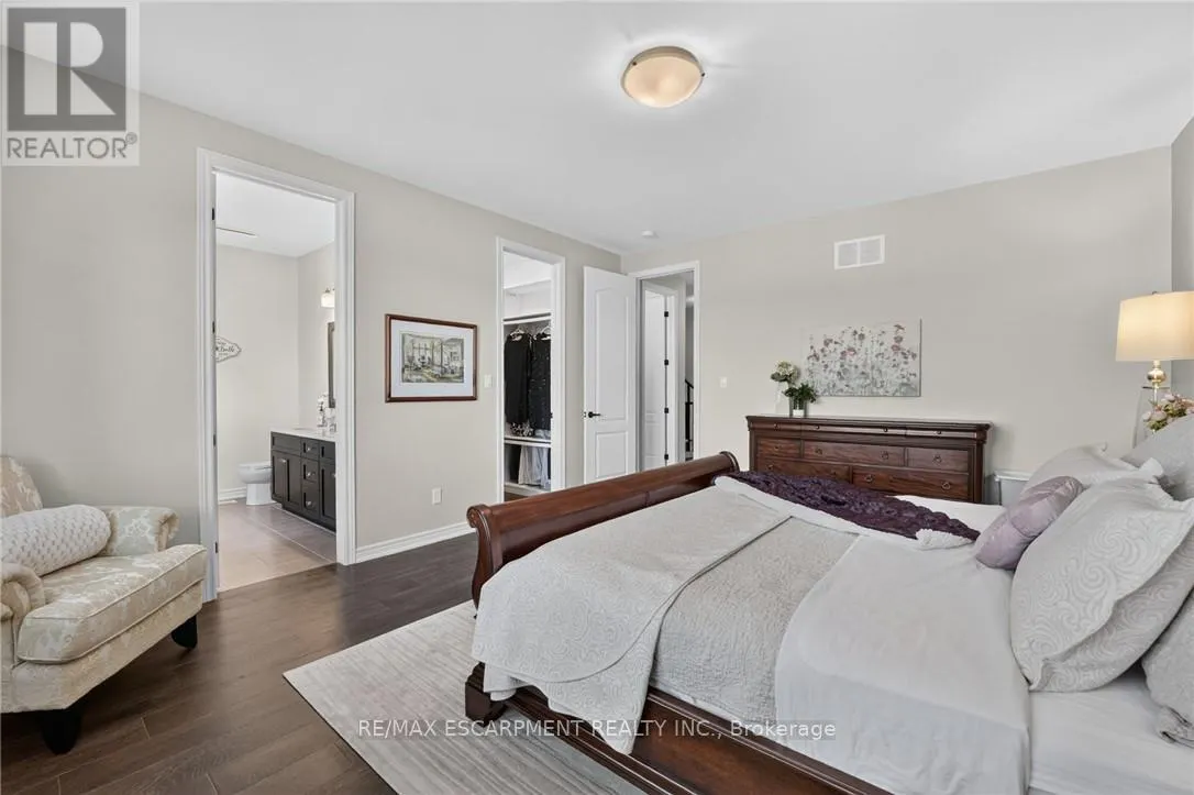 62 FORESTVIEW COURT