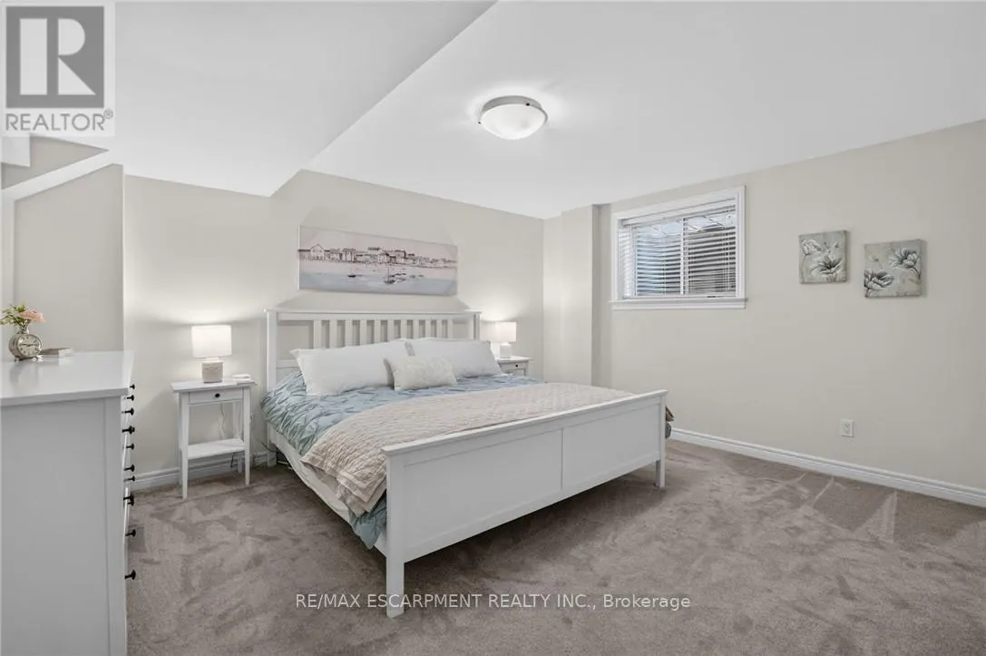 62 FORESTVIEW COURT