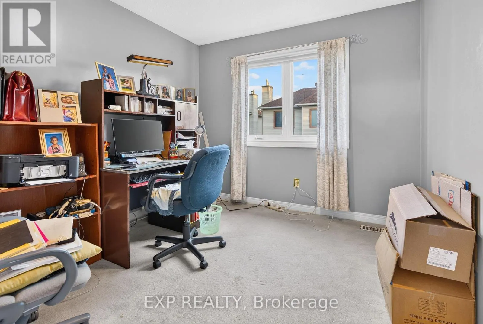 185 HUNTERSWOOD CRESCENT