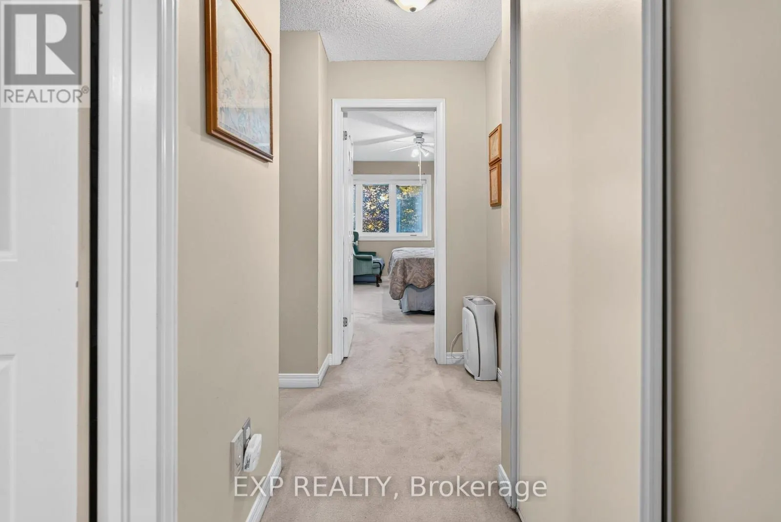 185 HUNTERSWOOD CRESCENT