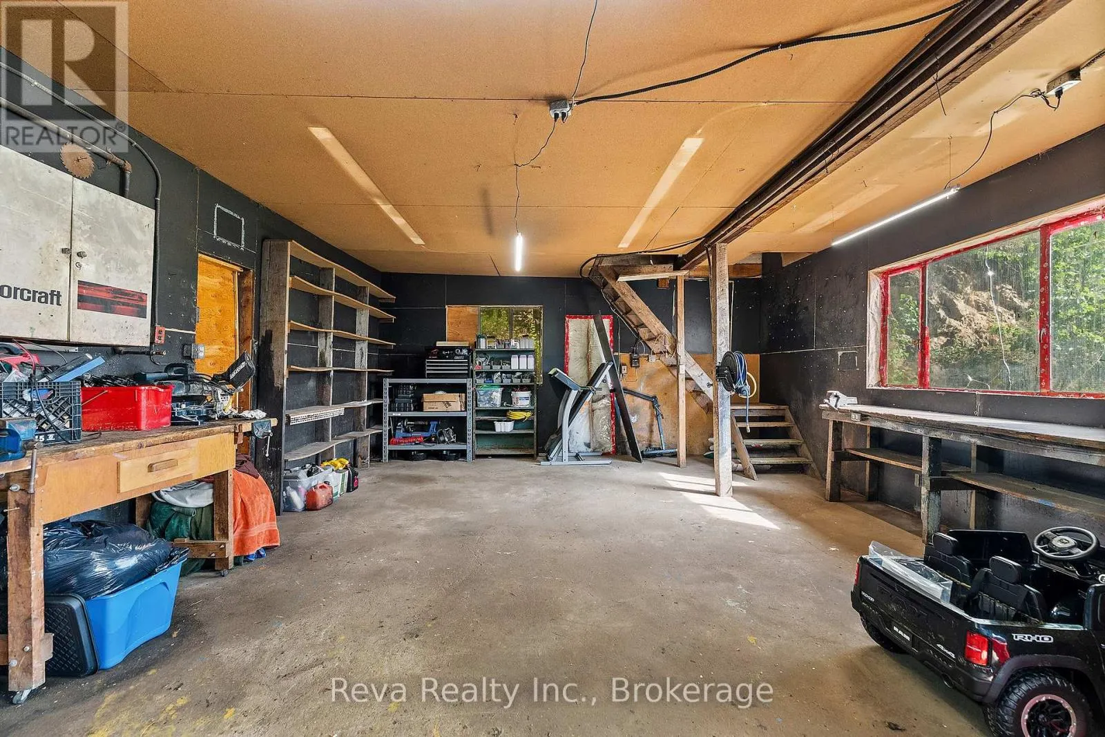 834 HYBLA ROAD