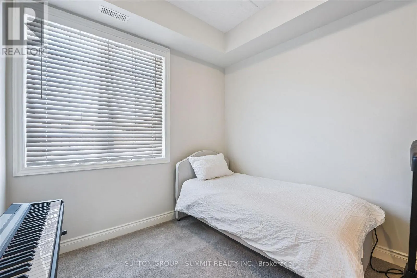 242 - 1077 GORDON STREET