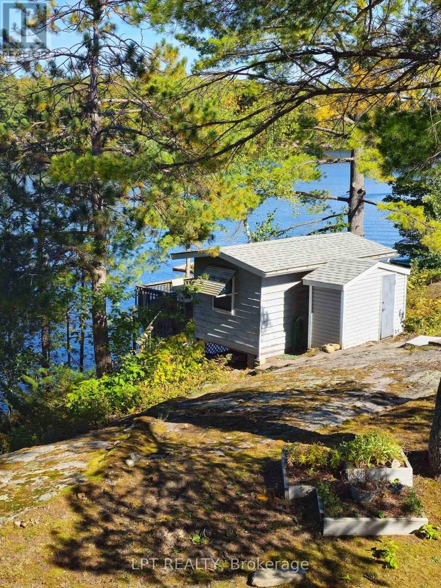 5 PINETREE ROAD