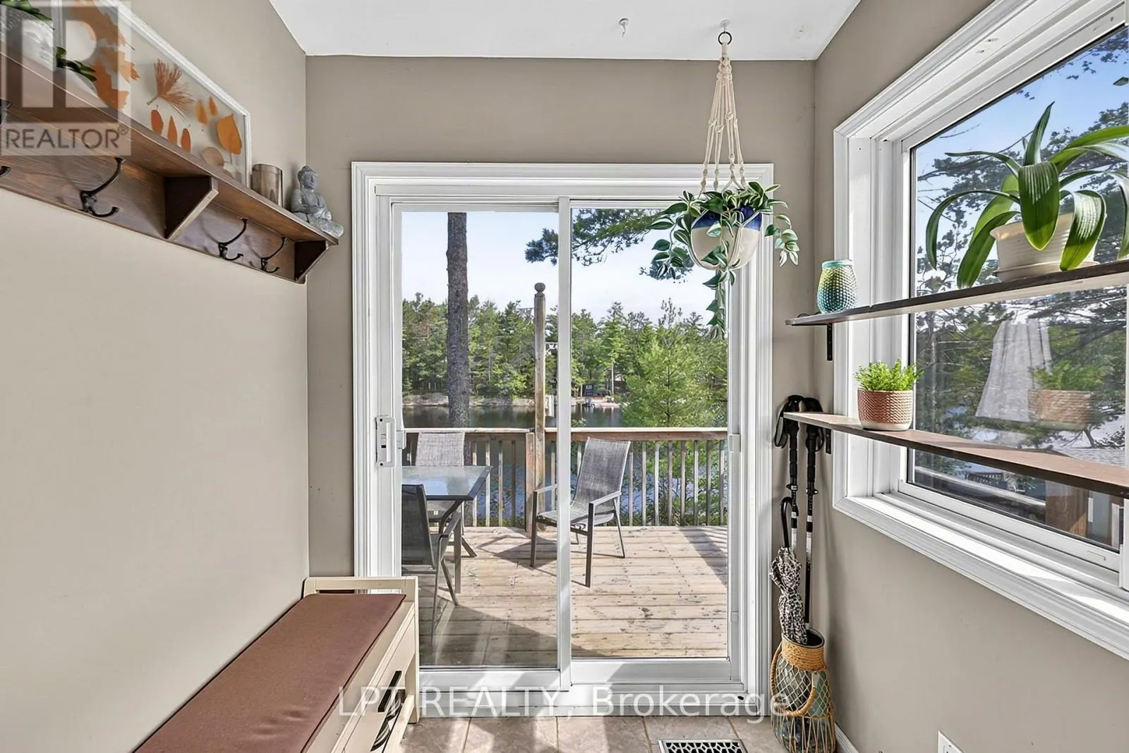5 PINETREE ROAD