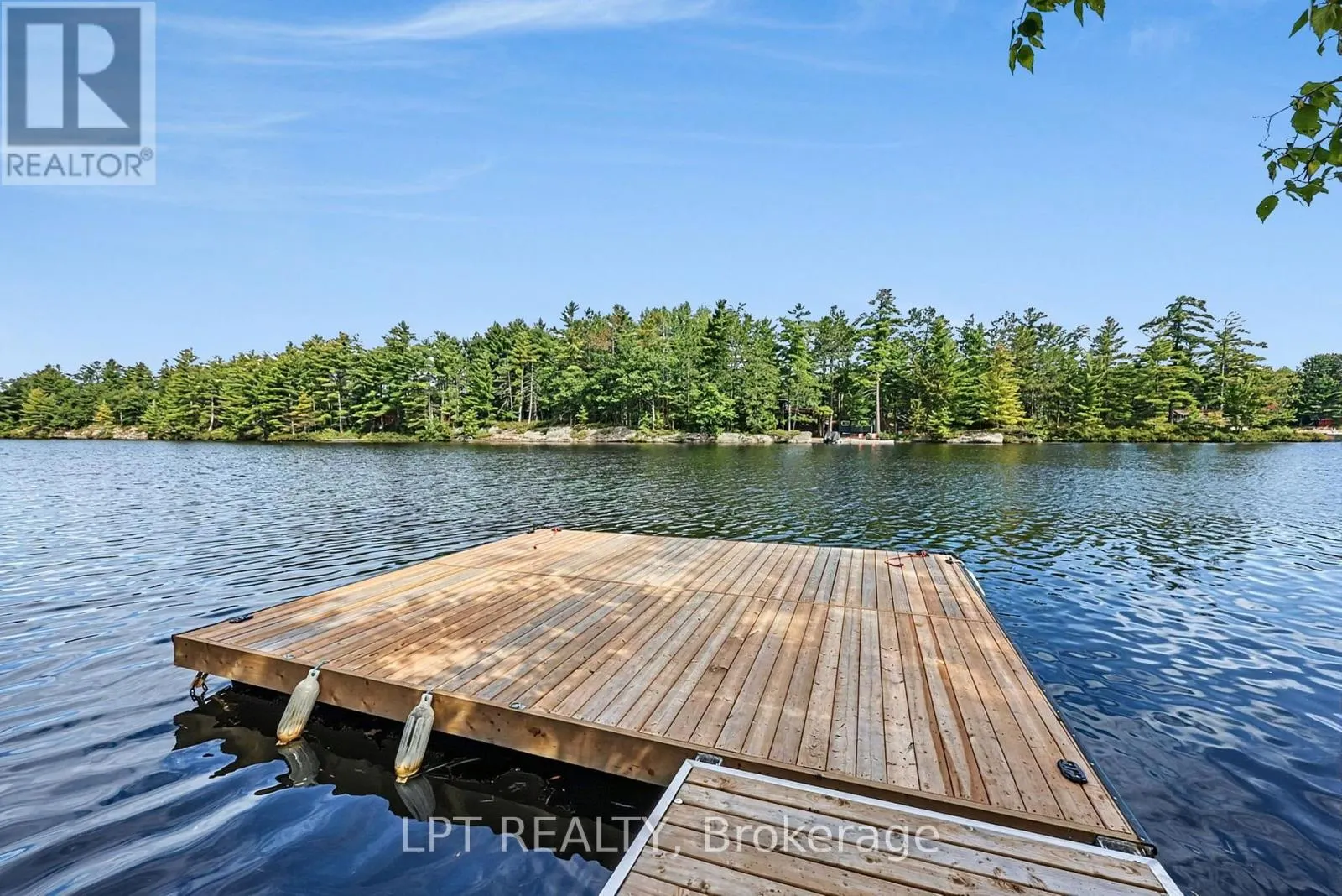 5 PINETREE ROAD