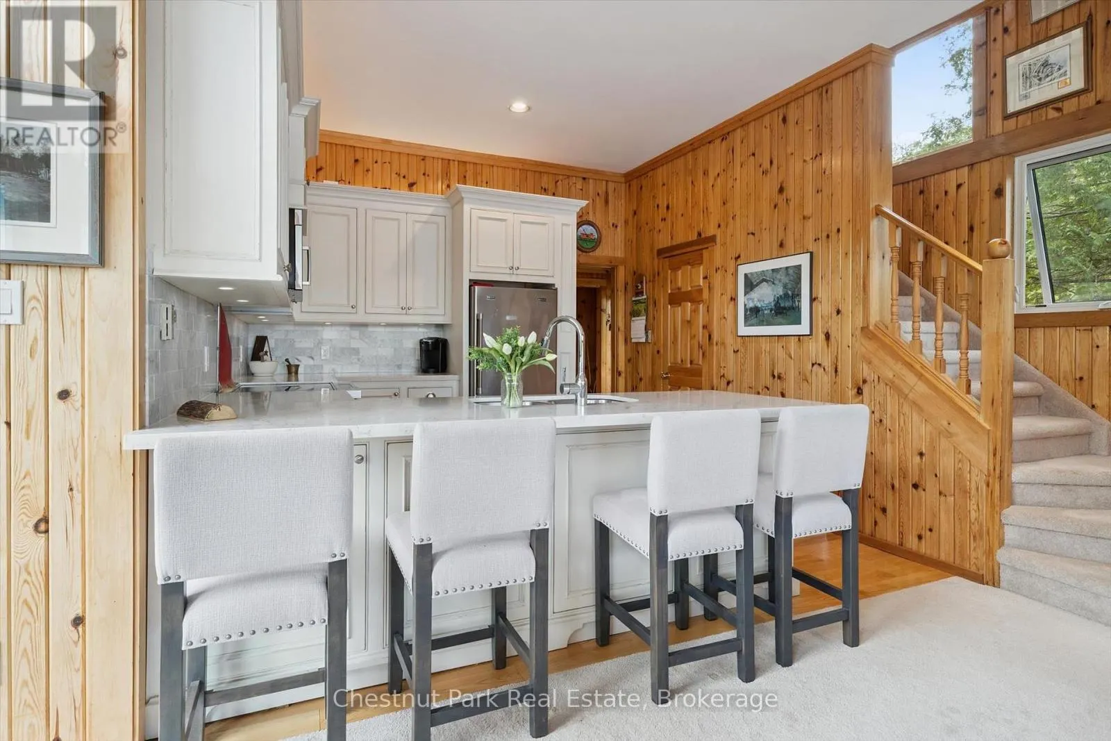 2215 MIRIAM DRIVE