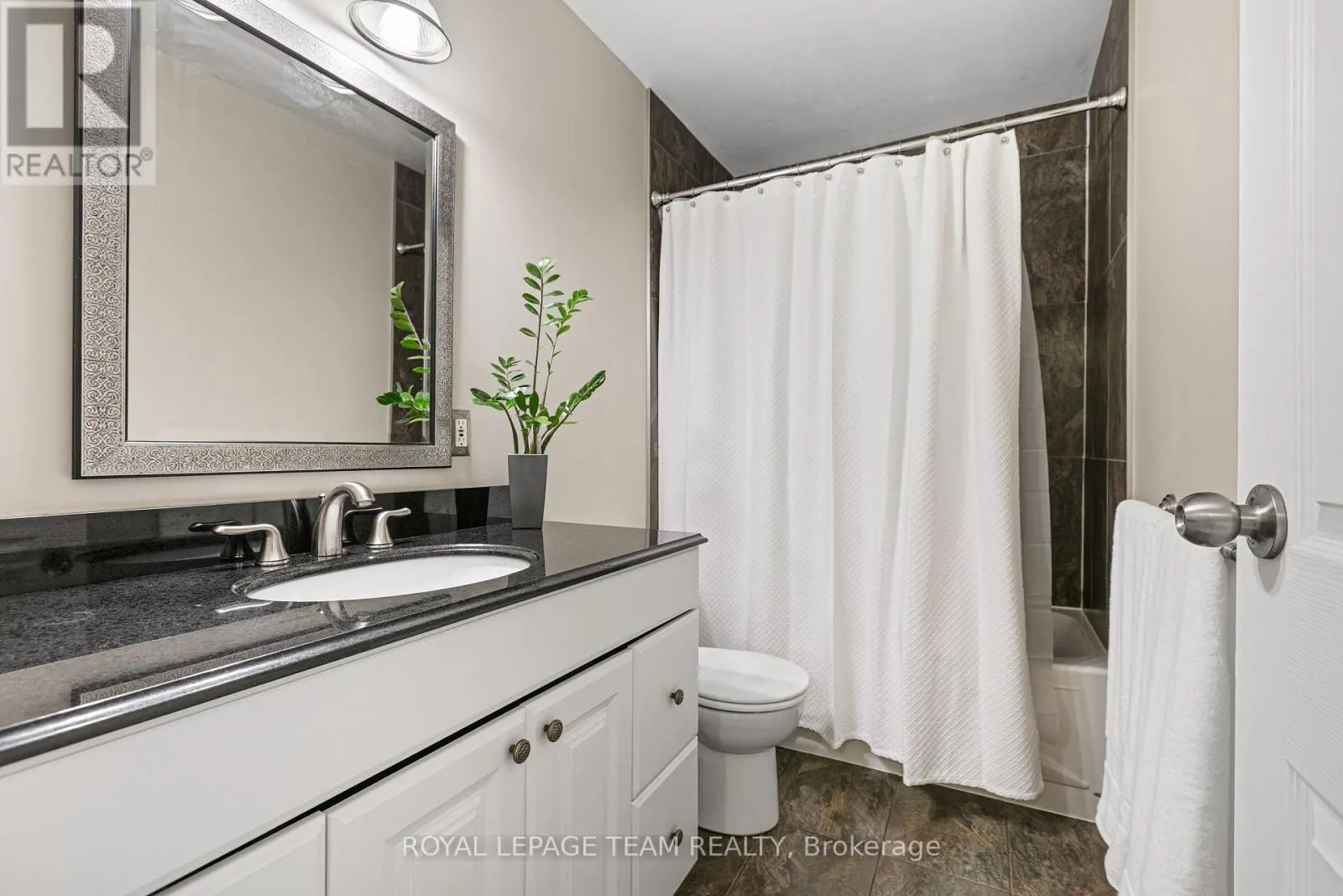 68 - 82 MCCLINTOCK WAY