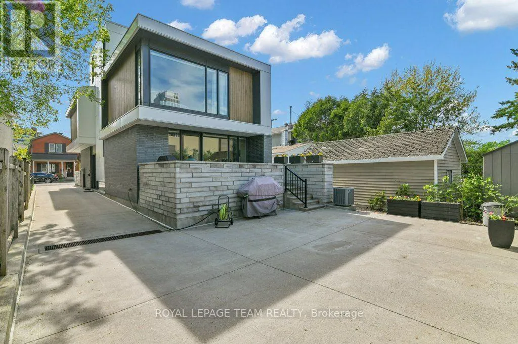 353 WINSTON AVENUE