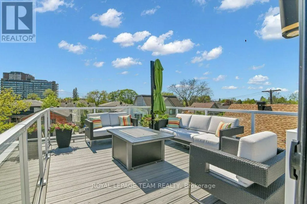353 WINSTON AVENUE