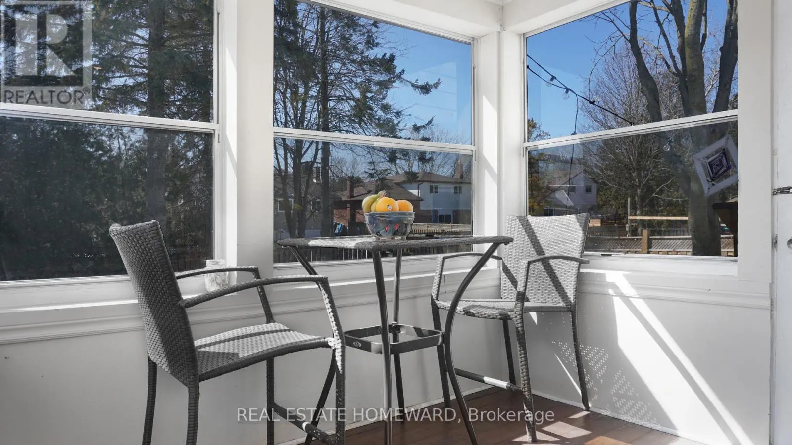 21 GLEN WATFORD ROAD