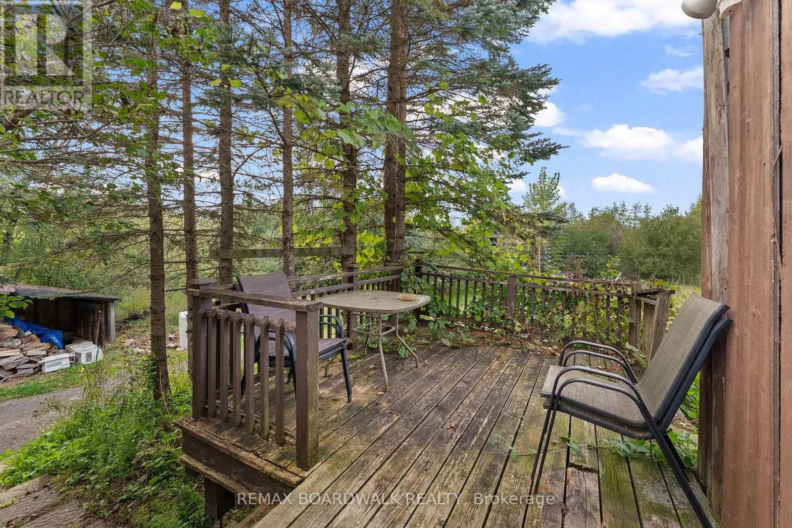 365 SCOTCH LINE ROAD W