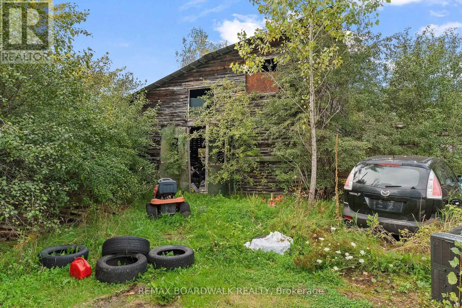 365 SCOTCH LINE ROAD W