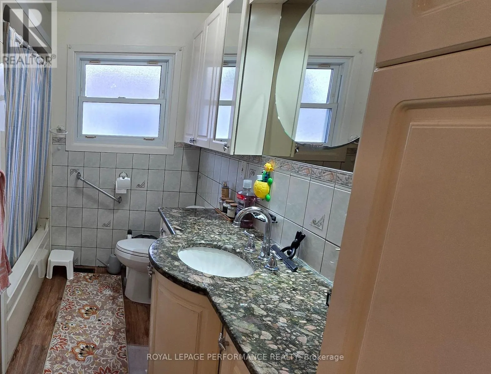 641 BURTON AVENUE