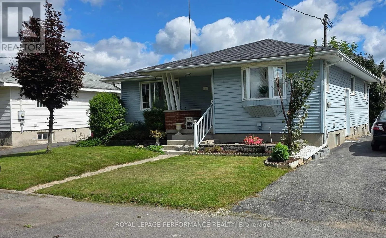 641 BURTON AVENUE