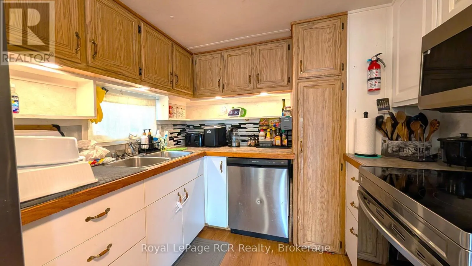 20 - 1680 9TH AVENUE E #20