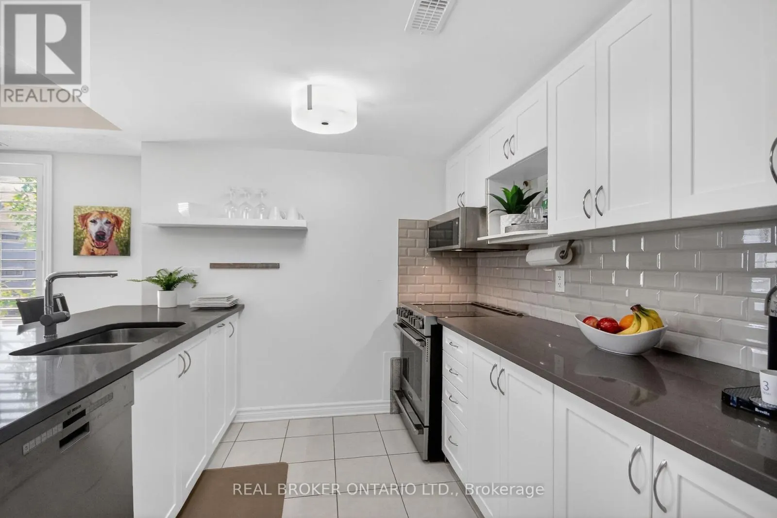33 - 701 B SUE HOLLOWAY DRIVE