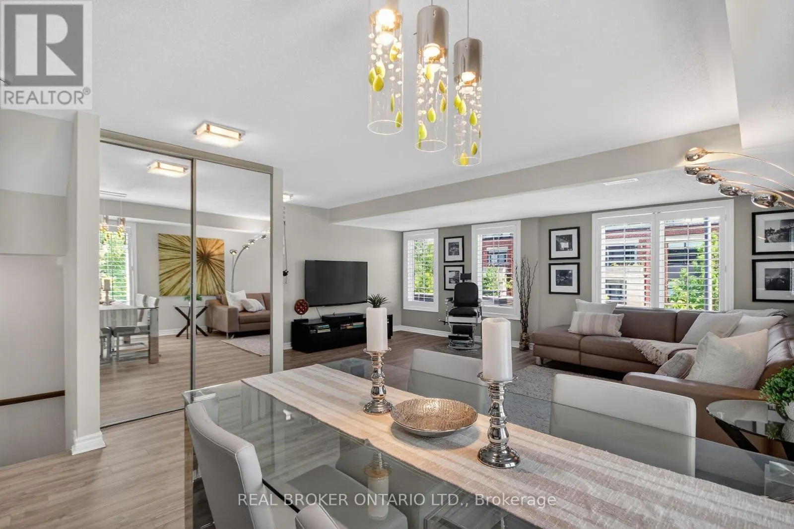33 - 701 B SUE HOLLOWAY DRIVE