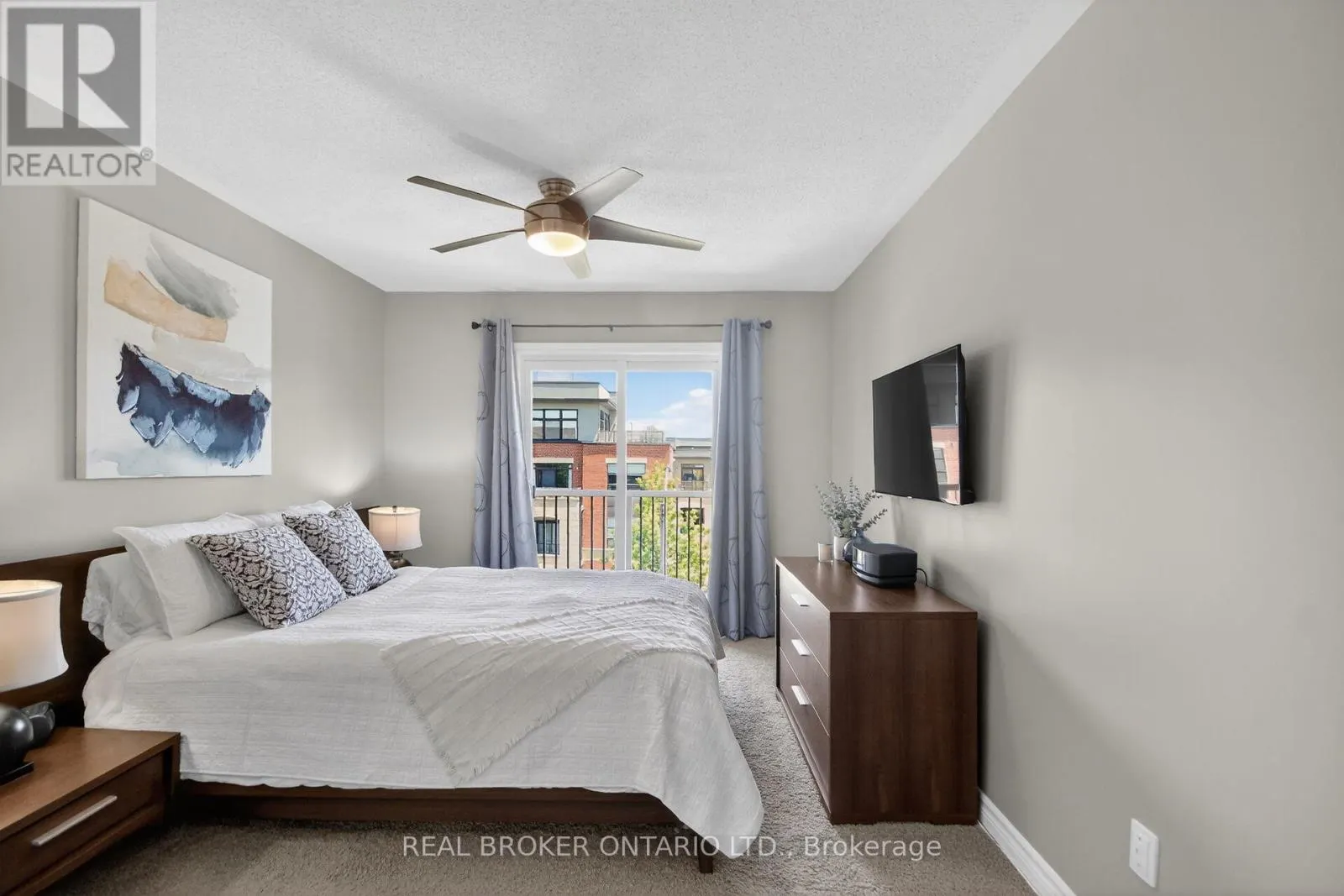 33 - 701 B SUE HOLLOWAY DRIVE