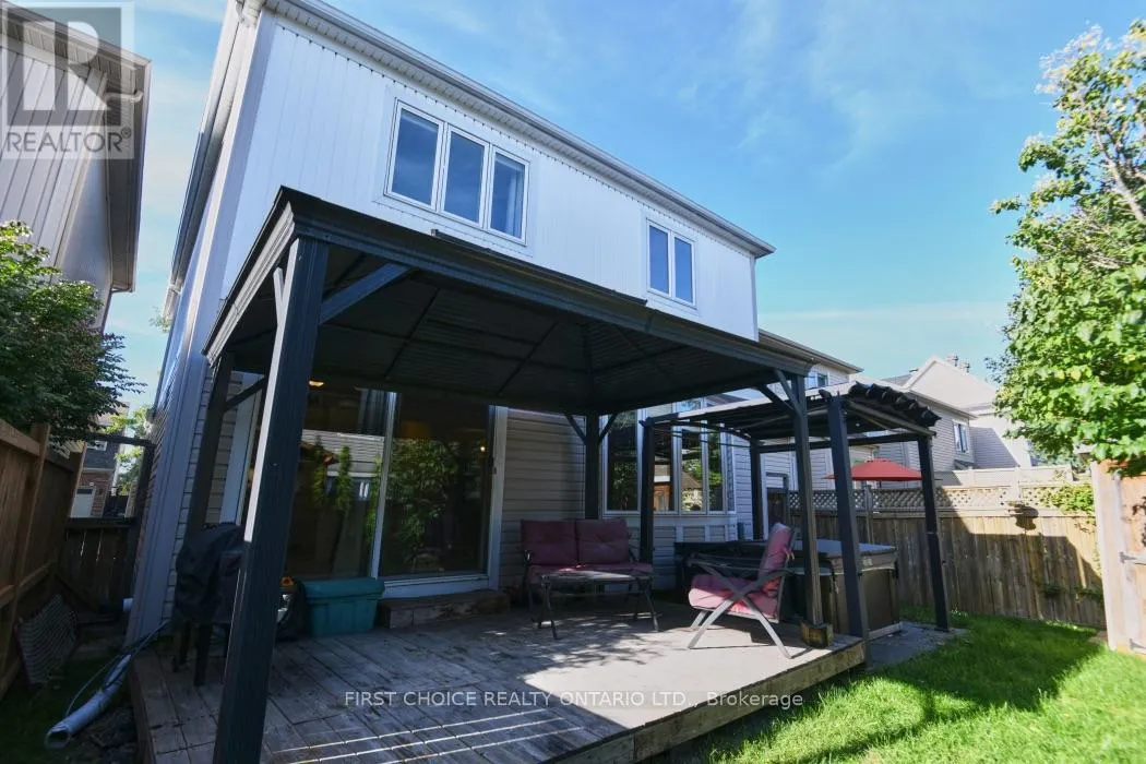207 MISTRAL WAY