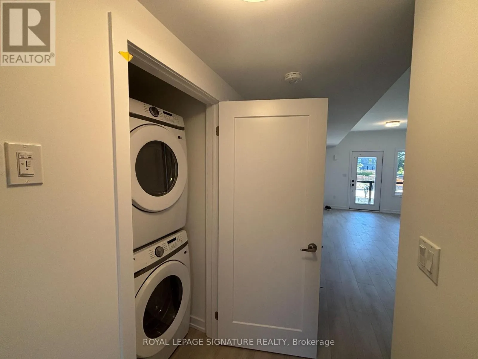 24 - 42 LOWES ROAD W