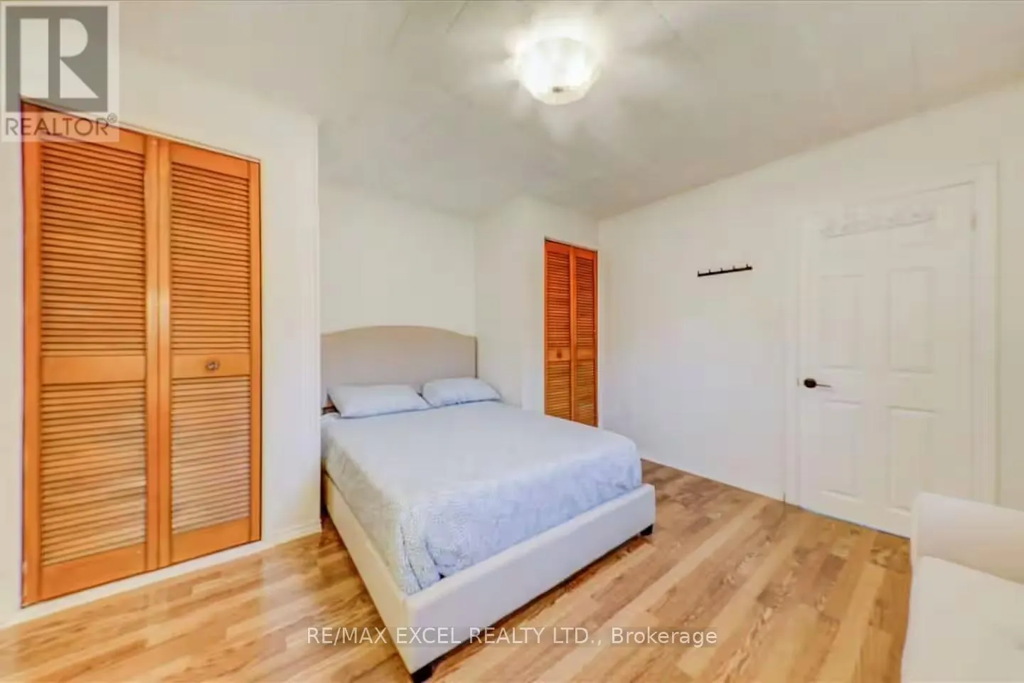 34 HARGRAVE ROAD