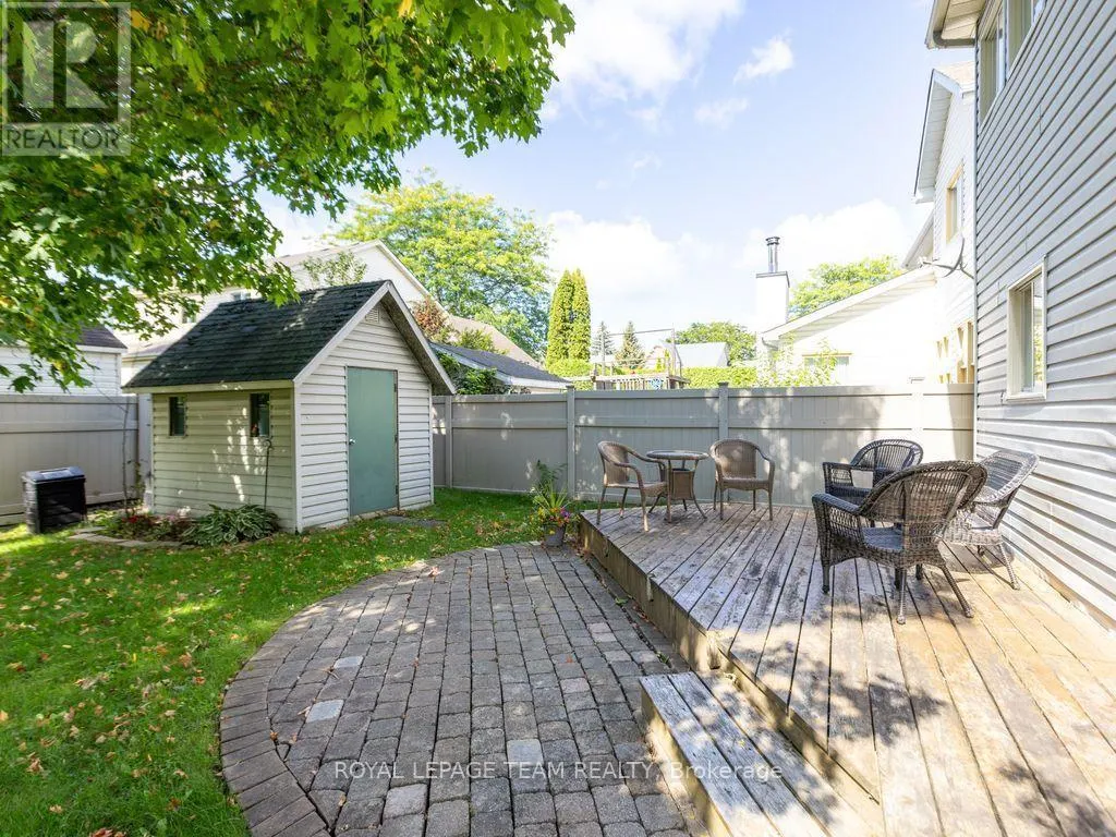 48 DELAMERE DRIVE