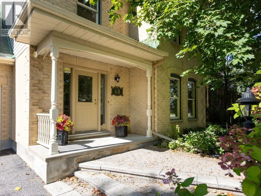 48 DELAMERE DRIVE