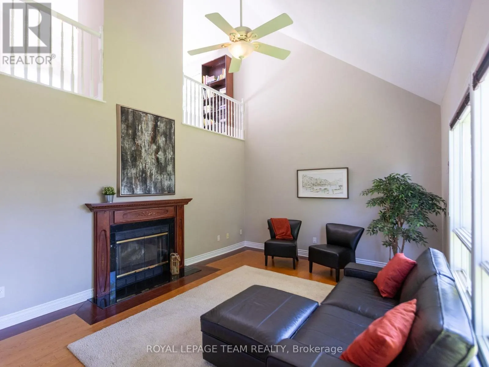 48 DELAMERE DRIVE